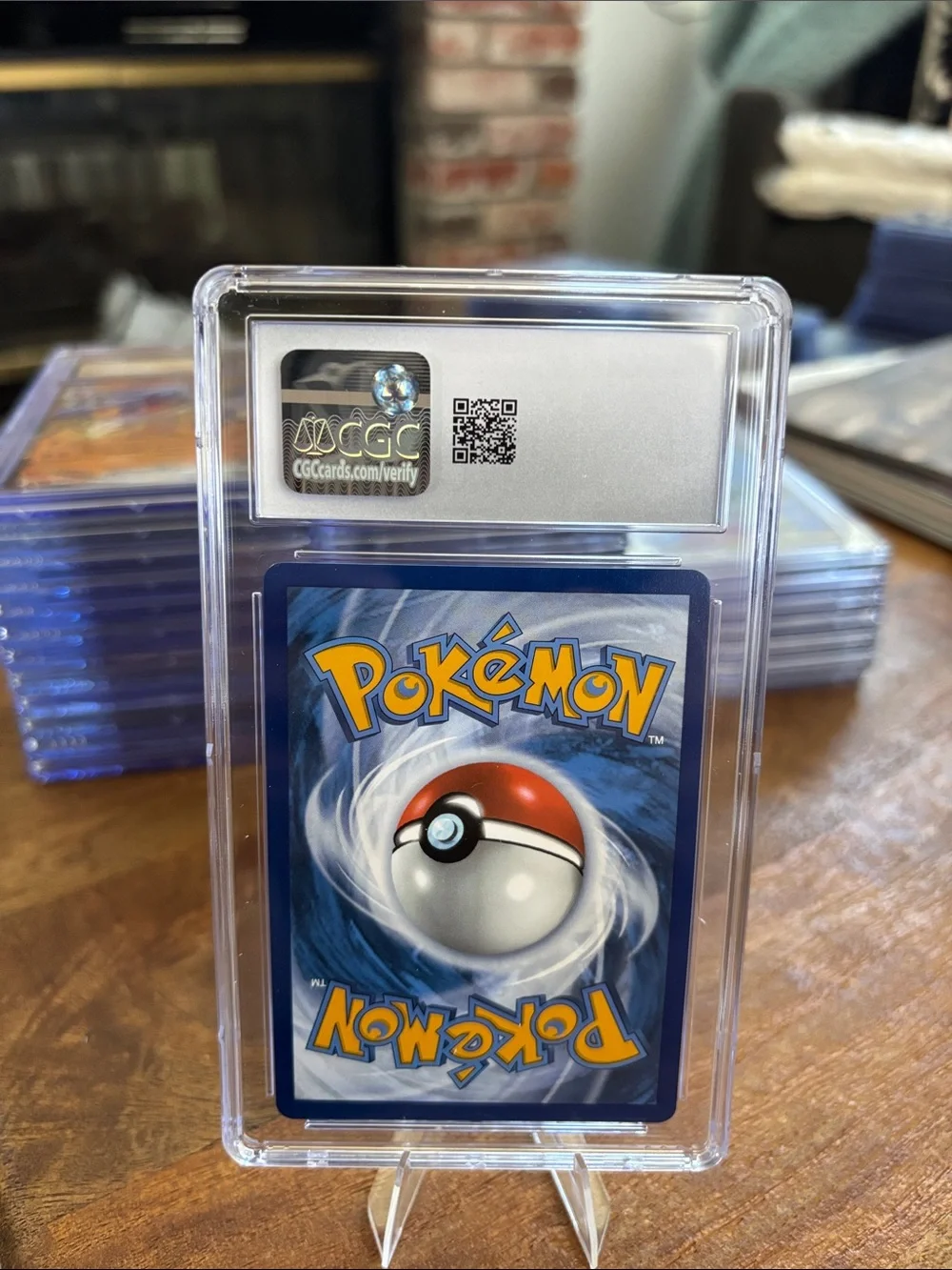 CGC 9 Milotic ex Holo Pokemon Surging Sparks 042/191